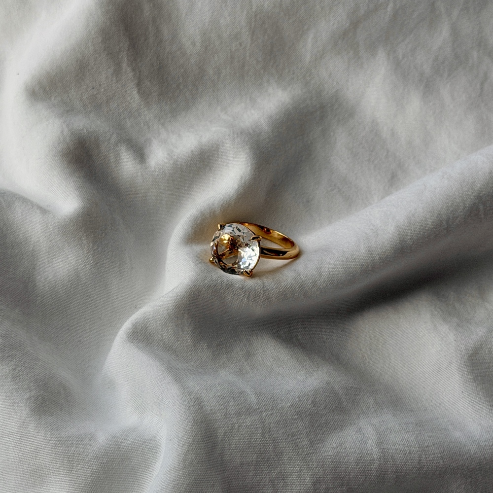 Classic Round Travel Ring - Reconstituted Diamond